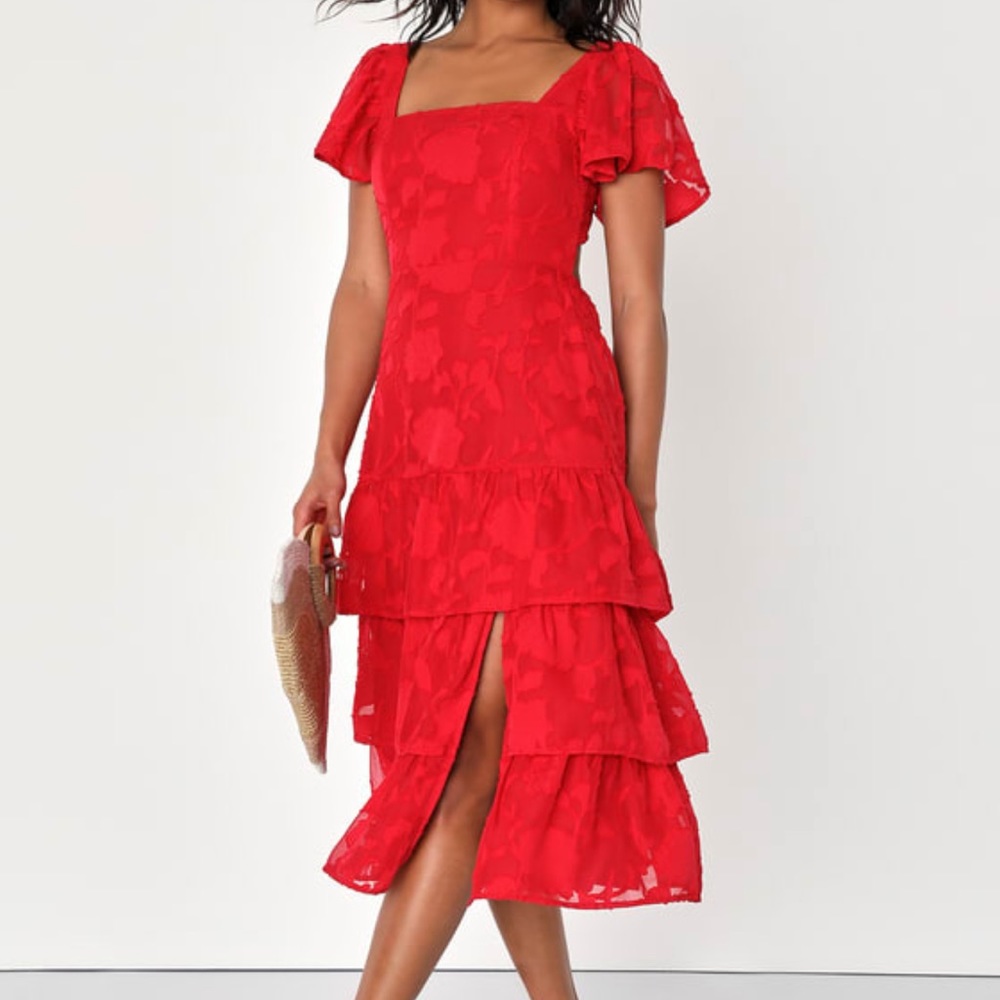 Lulus loveliest feeling Red floral Jacquard Tie-back midi dress